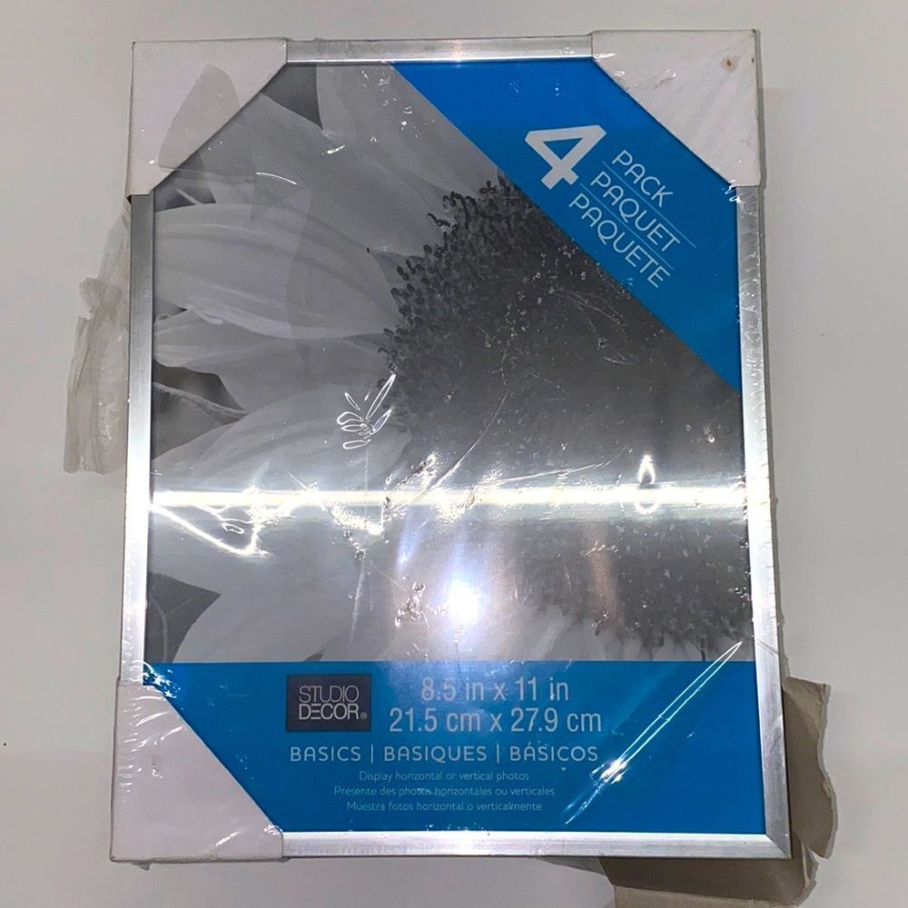 🔥4 Pack STUDIO DECOR DISPLAY HORIZONTAL OR VERTICAL PHOTOS New